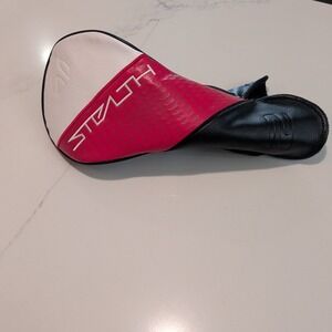 TaylorMade Stealth Hybrid Headcover Red/Black/White
